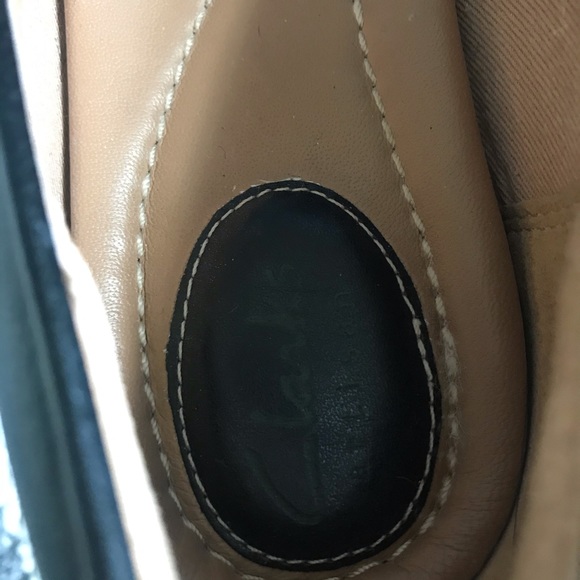 Clarks Artisan Black Leather Ballet Flats Womens Size US 8 UK 5.5 Bow Detail EUC - Picture 5 of 8